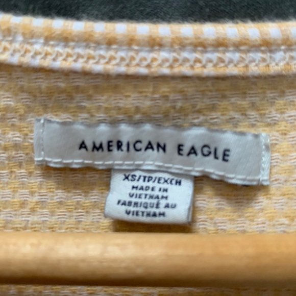 American Eagle crop top - Picture 3 of 3